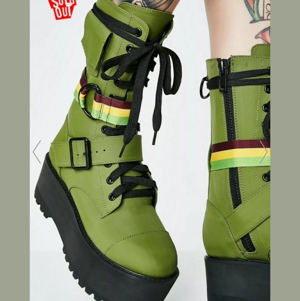 Poster Girl Stay Fly Stacked Boots